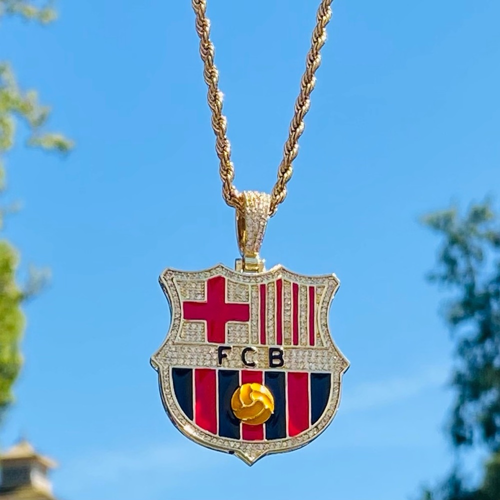 FC Barcelona Necklace Soccer Chain and Team Badge Pendant Gift